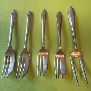 Set of 4 Vintage Sheffield England Silver-plated Pastry Forks &  Server Loxley